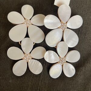 White Mother-of-Pearl Flower Earrings / Brooches - Pair